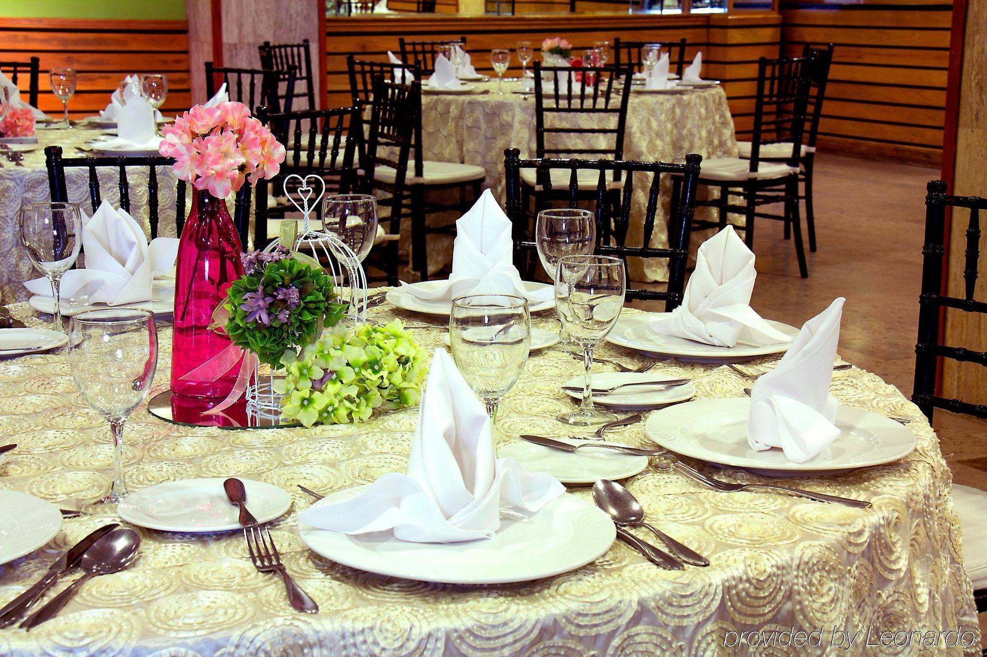 Travohotel Monterrey Historico Εξωτερικό φωτογραφία
